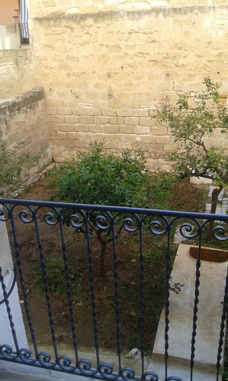 La Cementina Apartment Trapani Luaran gambar